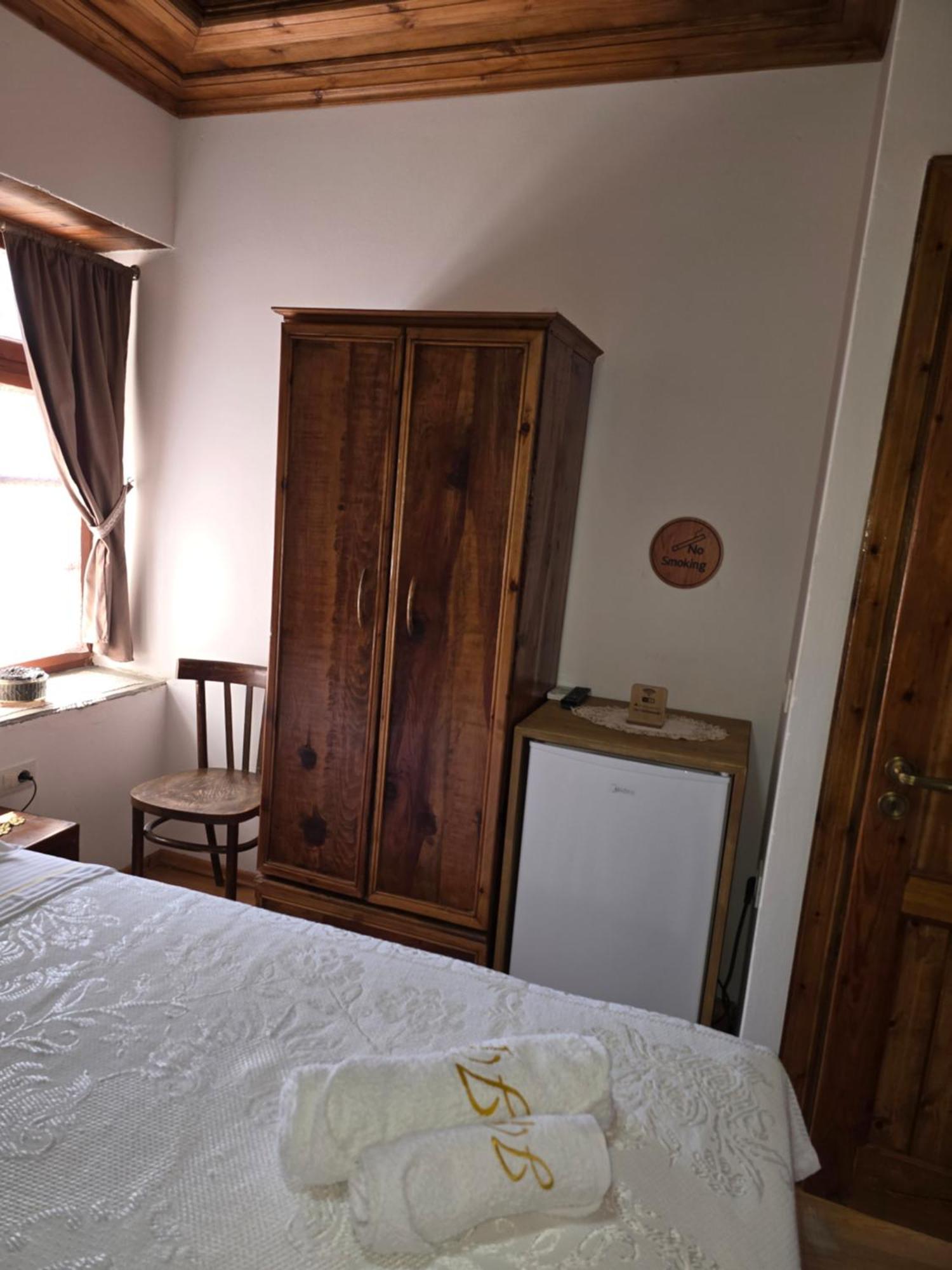 Guest House J.Prifti Berat Room photo